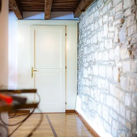 Namaste Citta Alta With Hills View * Μπέργκαμο