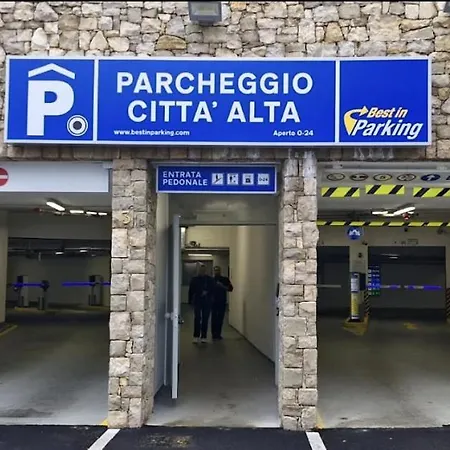 Διαμέρισμα Namaste Citta Alta With Hills View Μπέργκαμο